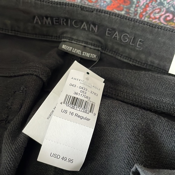 NWT American Eagle Black Soft Knit Hi Rise Next Level Stretch Jegging Jeans - Picture 3 of 5